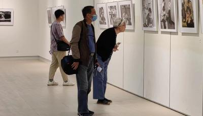 第29届全国摄影艺术展精品展（青岛）巡展在青岛画院美术馆开幕