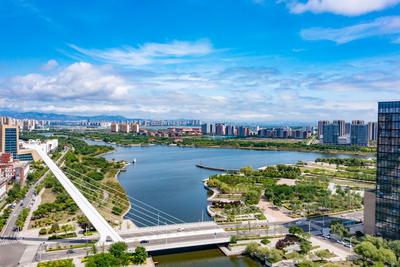 青岛高新区推动企业向“优”向“绿”发展