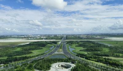 錨定日韓門戶和中轉樞紐建設 青島機場今年國際及地區(qū)旅客吞吐量累計突破100萬人次