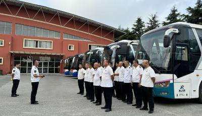 51部大巴车提供一站式服务 青岛“学子返乡直通车”再出发