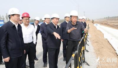 林武調(diào)研水利工程建設(shè)和內(nèi)河航運(yùn)發(fā)展時(shí)強(qiáng)調(diào) 提高水安全保障和水資源綜合利用水平 扎實(shí)推動(dòng)全省水利高質(zhì)量發(fā)展
