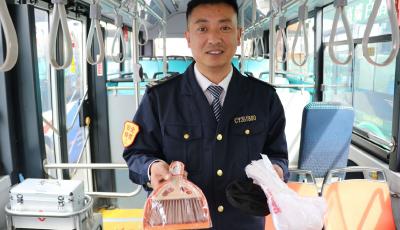 青岛387路公交升级便民服务 助力市民游客赶海之旅