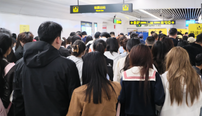 单日客运量最高达207万人次!青岛地铁迎来今年首个客流高峰