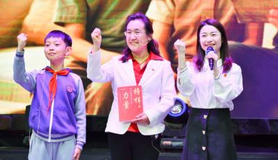 2025年青岛市“星火阅读”主题活动启动仪式暨青少年“红色大讲堂”在城阳区举行  