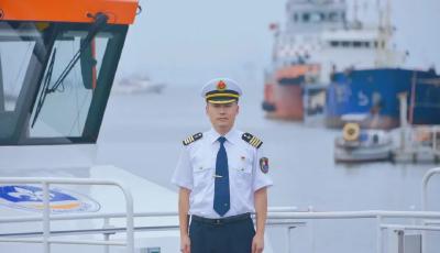 致敬平凡的交通人 | 青島引航站副站長李磊：匠心守國門 智創領航路