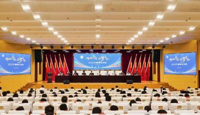 青春在青岛 “充电”  2025年暑期实训营开营