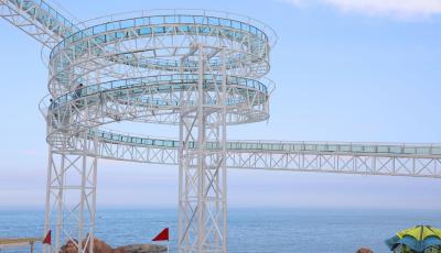 從高空滑進(jìn)海風(fēng)里！天空之境水滑道7月8日亮相鳳凰之聲大劇院  