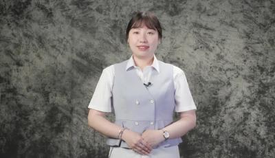 莊曉彤 《鐵骨鑄魂：四方機廠的紅色壯歌》