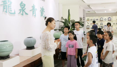 博物館“漫游”課堂：聆聽青島天工龍泉青瓷博物館的瓷語新聲