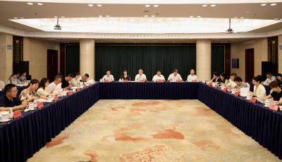 聚焦“5+1”專項行動 青島市民營經(jīng)濟系統(tǒng)全力攻堅下半年