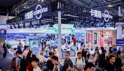 2025WAIC观察：AI“遇见”工业互联网未来