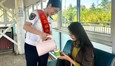 累计服务近万人次！青岛温馨巴士新增9处“爱心帮办”驿站 