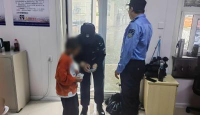 国庆假期青岛的暖心警事