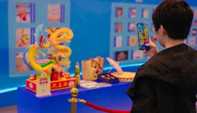 聚焦版博会丨手造文创、数智互动、沉浸体验……  2025年第四届青岛手造节现场超有“料”