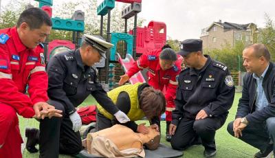 互动教学+应急演练！李沧公安走进辖区幼儿园