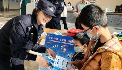 青岛浮山新区派出所到医院开展消防安全宣传活动