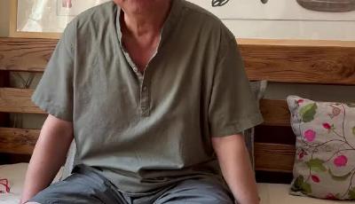 正好 我手里有部相机 摄影家吴正中 40年青岛变迁 一座城的影像瞬间