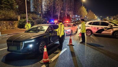 青岛公安交管部门持续开展交通违法行为整治行动