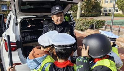 青島市北公安進(jìn)校園，沉浸式傳授安全知識