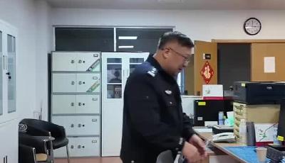 青岛故事｜政工民警的“反诈江湖”，他用十九年从警温度 在骗局的洪流中，浇筑起一道信任的堤坝