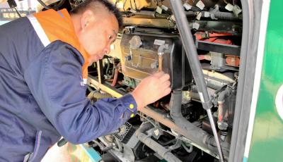 精檢細修 溫馨巴士暖心護航元旦假期出行