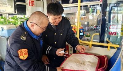 開啟“暖冬模式”！青島巴士多舉措保障市民溫暖出行