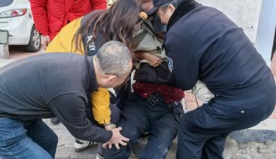 緊急救助暖人心 社區民警顯擔當