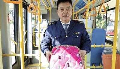 小细节大温暖！城阳巴士“暖行动”解锁冬日美好出行