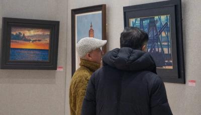 風(fēng)華正茂 青島青年油畫雙展亮相盡顯藝術(shù)新活力