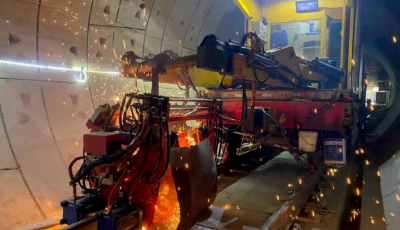 樹立綠色施工標桿！青島地鐵三期線路首個鋪軌工程進入焊軌階段