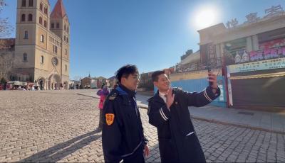 跟著公交“云游”青島！青島巴士2路駕駛員開直播