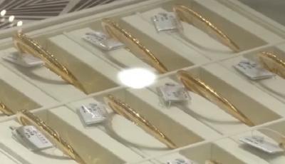 國際金價為何一路狂飆？