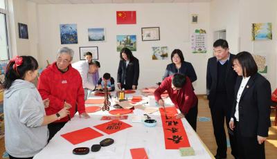 冬春文化惠民季啟幕 青島“藝?yán)纤囆　に嚻饋?lái)”志愿服務(wù)暖心上線