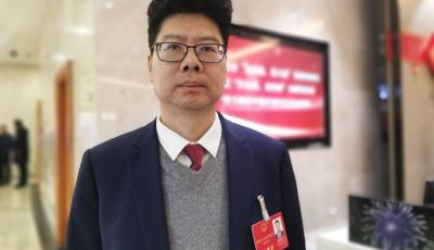 兩會(huì)聲音 | 青島市人大代表孫赫宏：打造海外經(jīng)貿(mào)綜合服務(wù)平臺(tái)