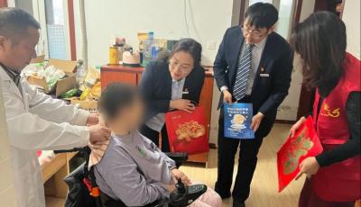 工商银行青岛长沙路支行与河西街道联合开展“暖心助残”公益活动