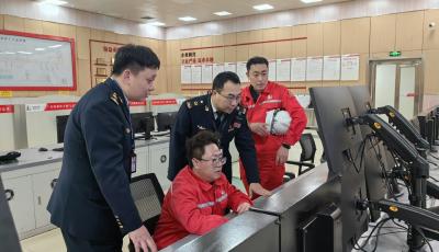 春運(yùn)啟幕 山東海事護(hù)航海上LNG能源保供