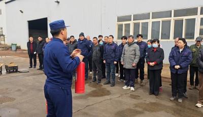黃島消防大隊(duì)深入轄區(qū)企業(yè)開(kāi)展消防安全“開(kāi)工第一課”活動(dòng)  