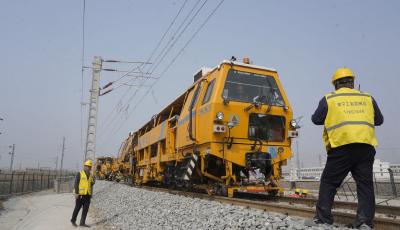 攻堅突破！津濰高鐵東營南站黃大過渡線順利開通