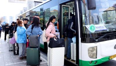 溫暖護航  青島理工大學開通春季返校地鐵接駁直通車