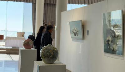 2026年“在水之湄·女艺术家邀请展”在青岛市雕塑馆开展  