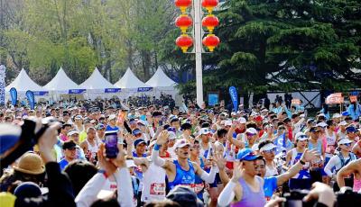 从克利伯到青岛马拉松：以赛营城迎春绽放