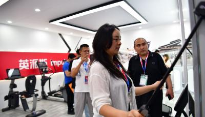 英派斯 “逐AI”：一場關于“健身”的重新定義