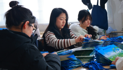 青島：愛心暖“蝸牛” 志愿伴成長