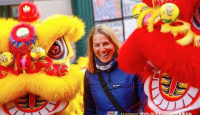 以帆為媒 共敘友好！  2025-26克利伯環球帆船賽青島站船員“鷗”遇大鮑島