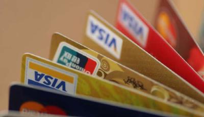 多家銀行宣布停發(fā)超42款信用卡產(chǎn)品