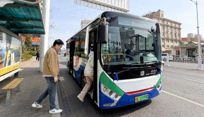 4月18日起，青島425路公交優(yōu)化調整