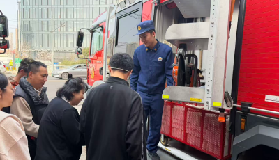 市北消防大隊開展“隊站開放日”活動