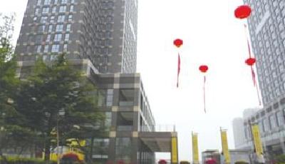 各樓盤紛搞活動打折外地購房從郊區入青